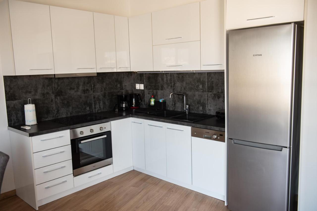 Renovated 5min From Subway Station 'attiki'